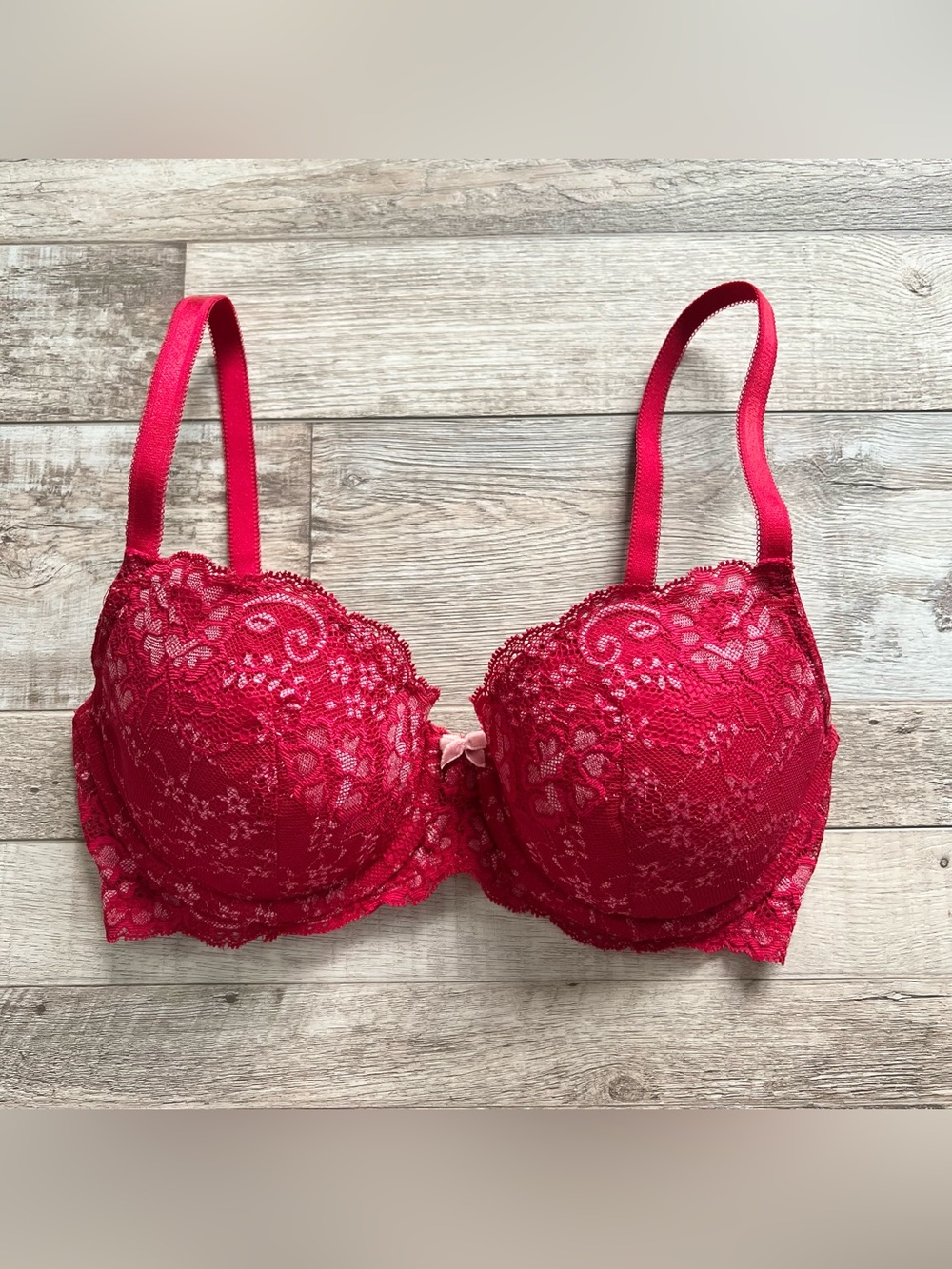 Victoria’s Secret Woman’s Dream Angels Lined Demi Bra Size 32DD